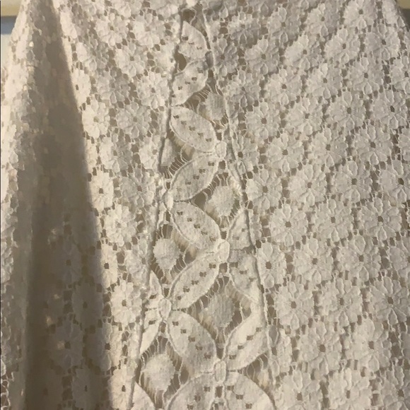 White Top - Picture 3 of 3